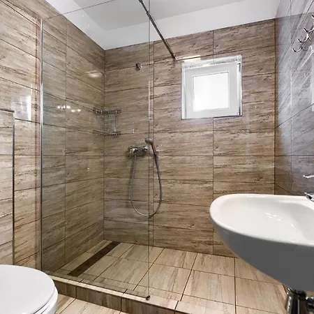 Jodlowa 6 홈스테이