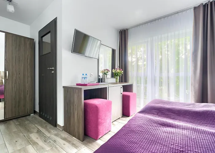 Jodłowa 6 Kwatera prywatna *