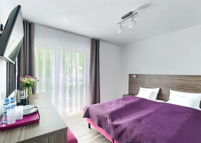 Jodłowa 6 Kwatera prywatna *